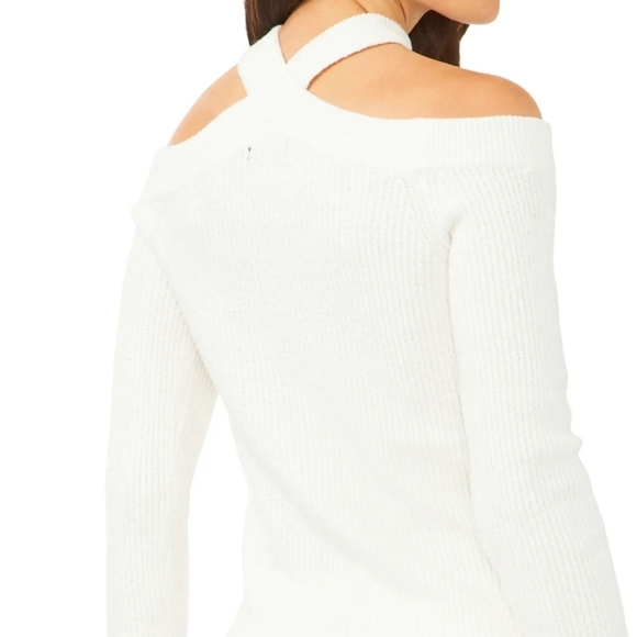 NWT 1.State Lightweight Crisscross Neckline Top Soft Ecru Size XS - Picture 2 of 7